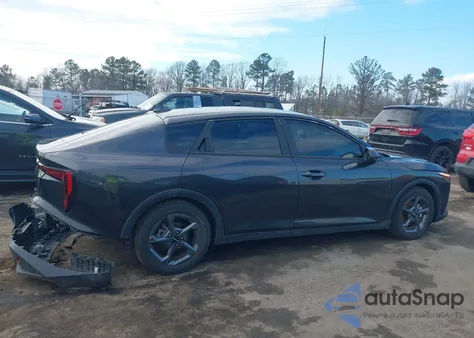 2025 Kia K4 Lxs z USA, uszkodzony, nr VIN 3KPFT4DE5SE203507